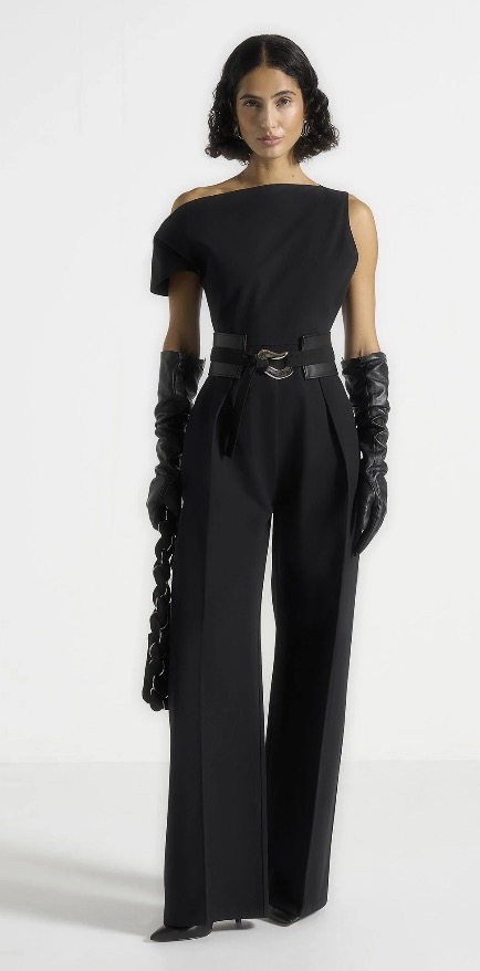 Black crepe jumpsuit with opera gloves, evening in Tokyo
